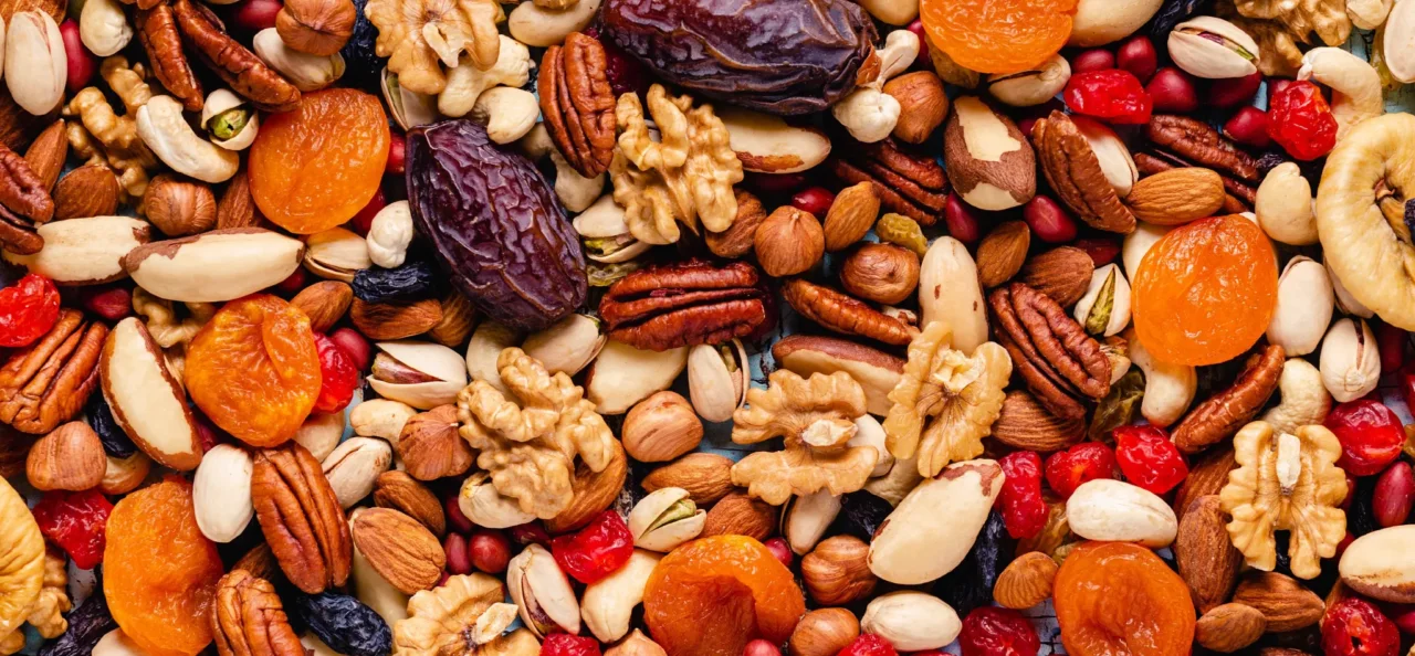 Attenzione a questa frutta secca: è la più infiammatoria e la mangi tutti i giorni